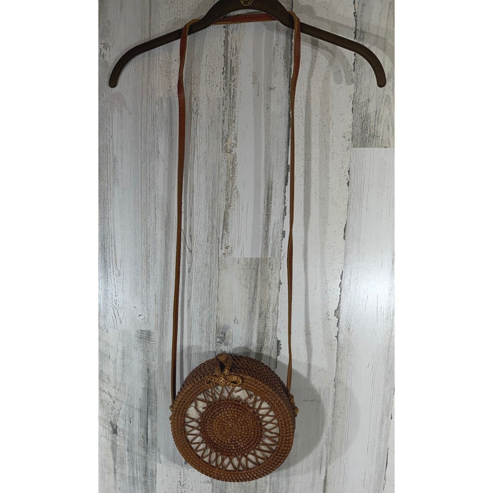 Rattan Crossbody Bag Small Brown Woven Circle Boho Beach Wicker Straw Purse READ